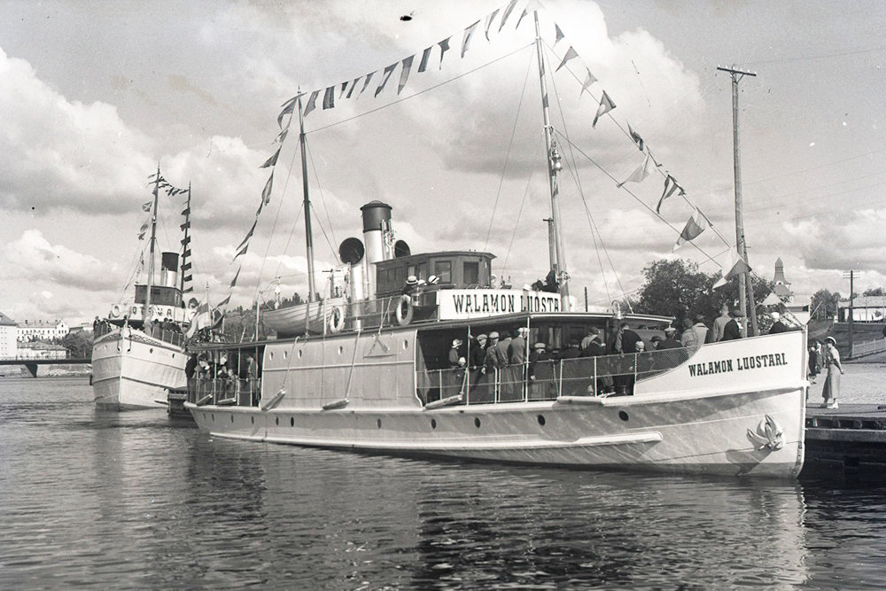 Пароход «Valamon luostari» в Сортавала, 1930-е годы.