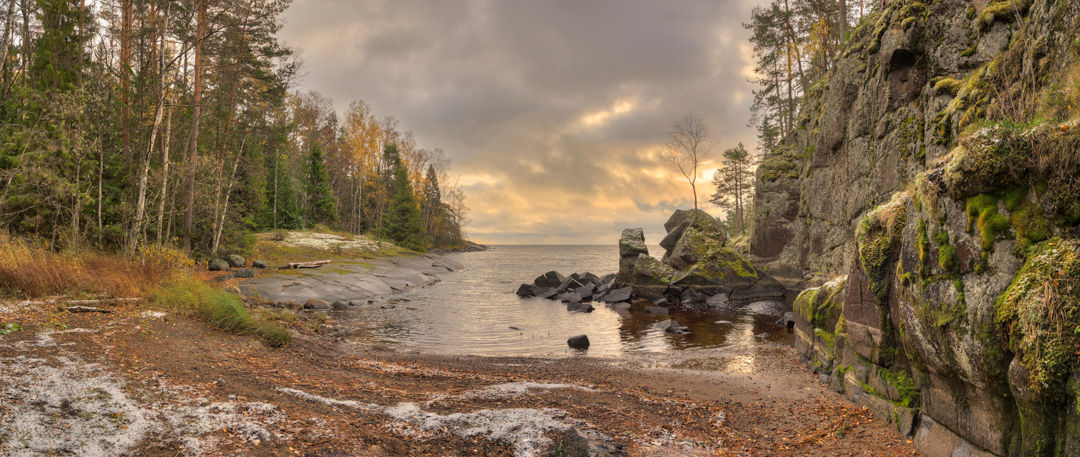 За каменной стеной, Сергей Гармашов