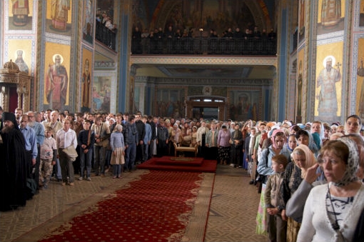 В верхнем храме