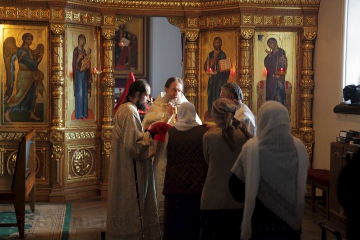 Тело Христово приимите...