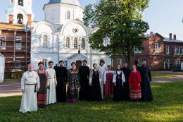 Ансамбль древнерусской духовной музыки «Сирин»:«Песнопение — это родная сестра религии»
