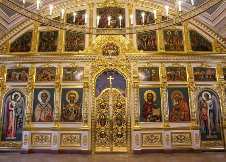 Иконостас храма Успения Пресвятой Богородицы
