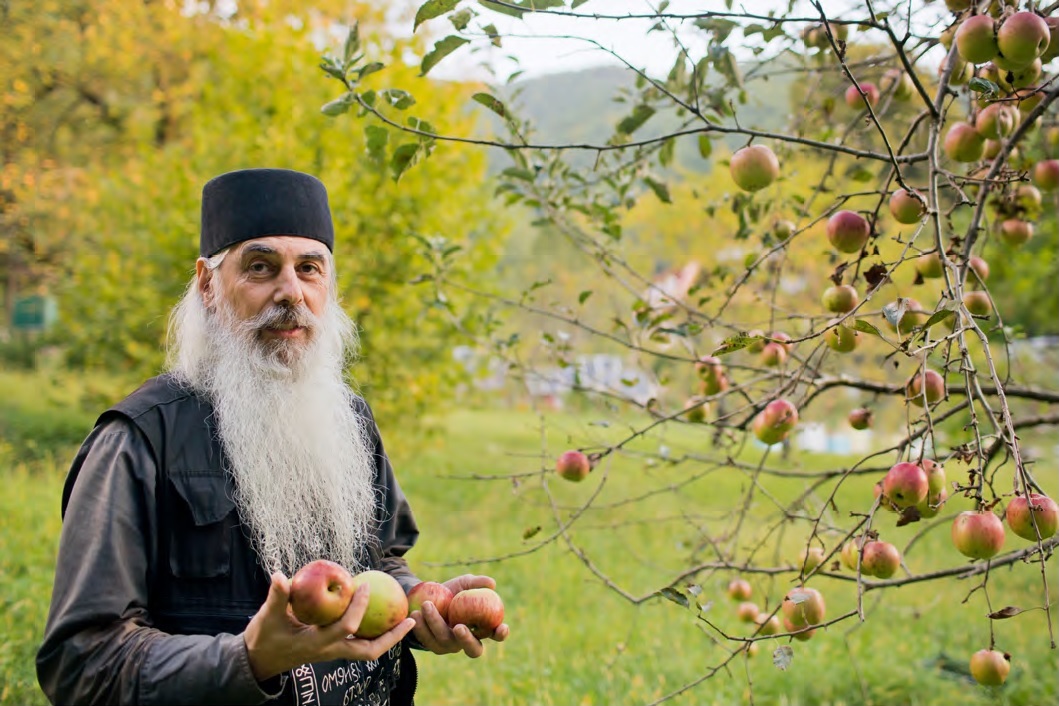 «Зачем ты повторяешь уже исповеданное? Все это уже прощено. Разрешительную молитву я прочитал тогда же».