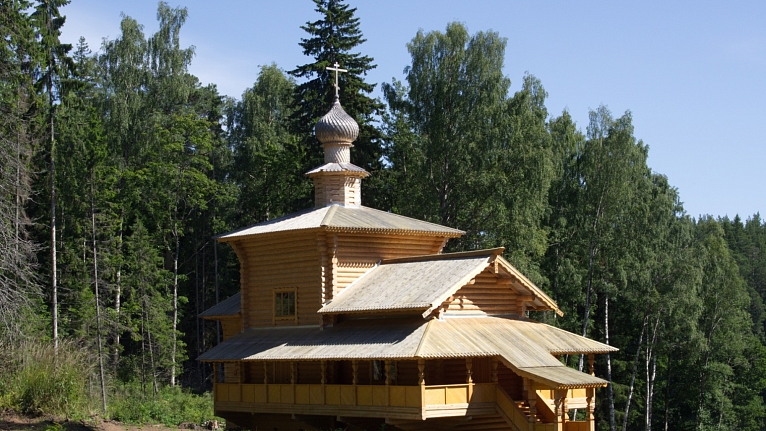 Духовная связь двух светильников Православия: Серафима и Германа