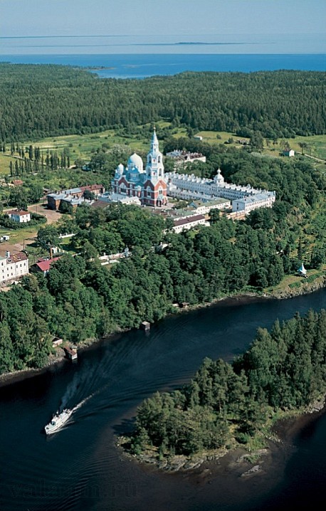 Вид на обитель с северо-запада. 2002 г.