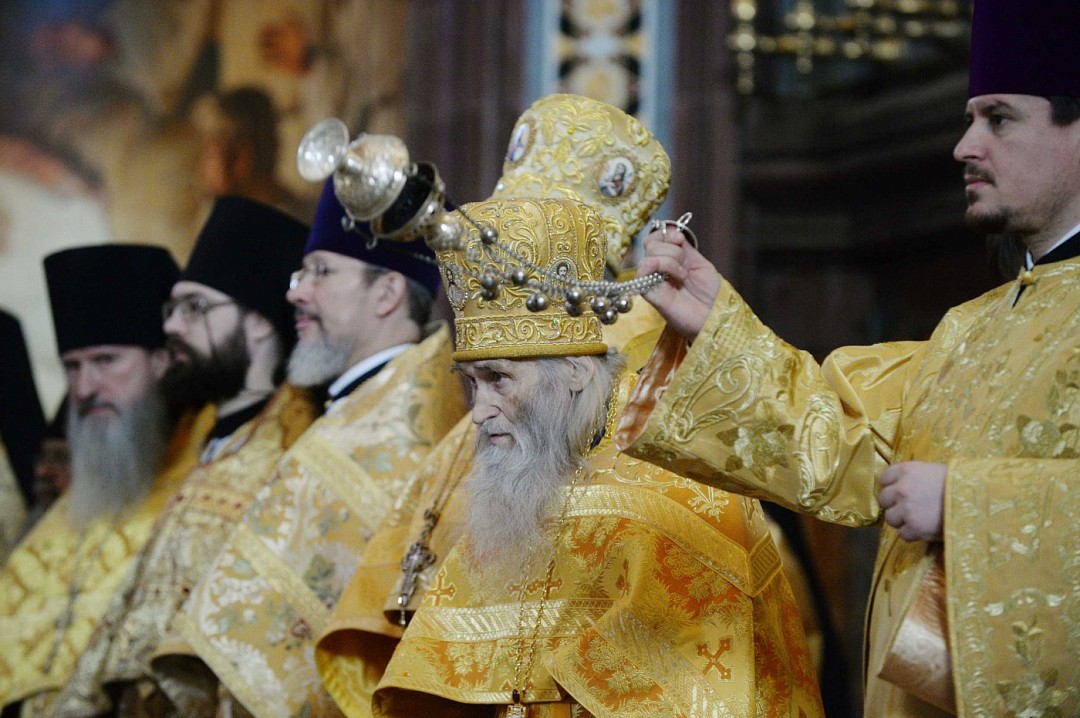 В посланиях отмечается, что в случае принятия данных проектов будет узаконена неслыханная для современной Европы дискриминационная правовая практика в отношении большинства православного населения Украины.