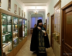 Мы не всегда до конца осознаем, какую важную роль играем в жизни подворья. Будучи его прихожанами, мы пишем его современную историю – так же, как это делами в свое время монахи, жившие на подворья в начале ХХ века. 