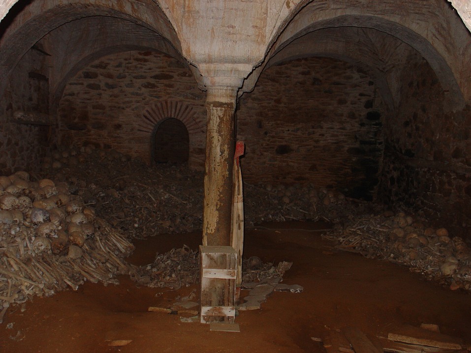 Костница лавры свв. Афанасия.