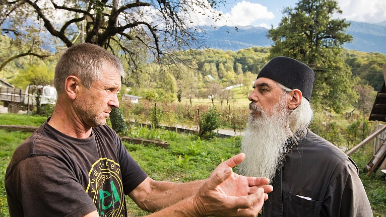 На вопросы отвечает Игумен N: «Помогите! Мой сын стал наркоманом... За что мне такое наказание?»