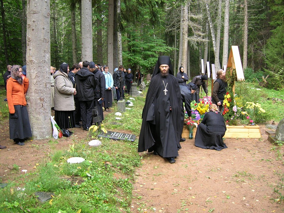 Отец Вениамин стал начальником фермы сразу после смерти отца Георгия.