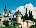 Вид на Всехсвятский скит.