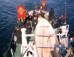 Крестный ход «по водам» в день святителя Николая. Конец 90-х годов. Фото послушника Александра Лютова