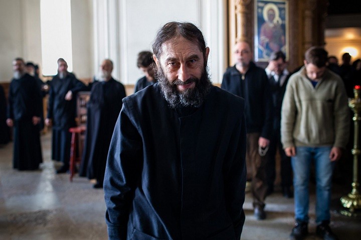 Святые отцы учат: «Послушай Бога в заповедях, чтобы Он услышал тебя в молитвах».