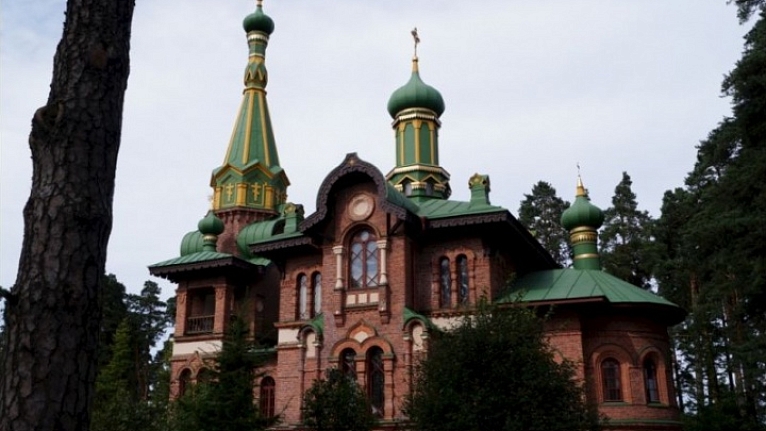 2 июня 2014 года исполнилось ровно 120 лет со дня освящения храма Всех Святых Приозерского подворья Валаамского монастыря