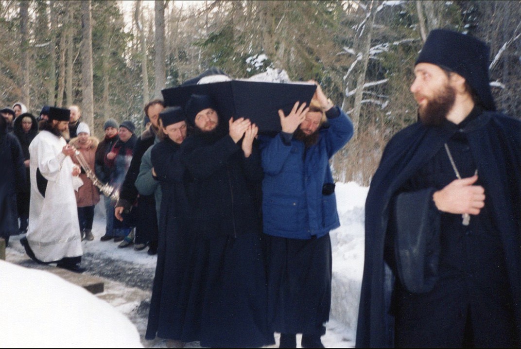 Похороны отца Афанасия, март 2004 года