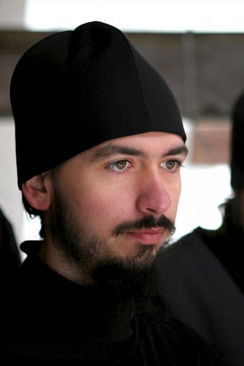 Пономарь
