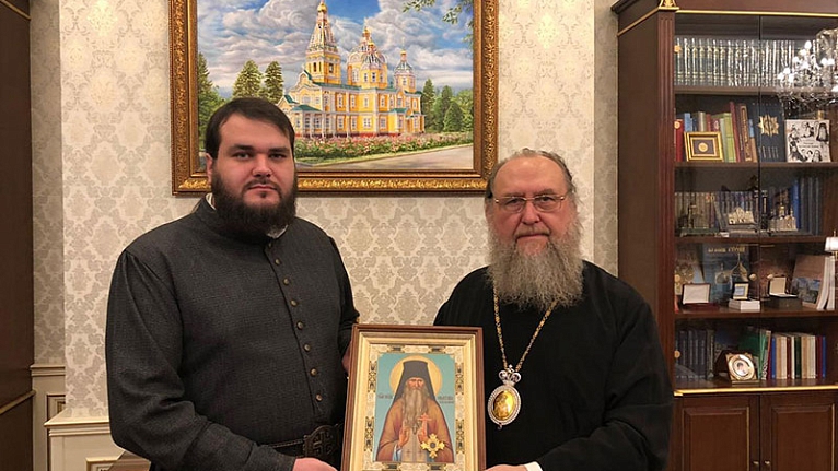 Валаамскому монастырю передана в дар икона преподобноисповедника Севастиана Карагандинского с частицей его мощей