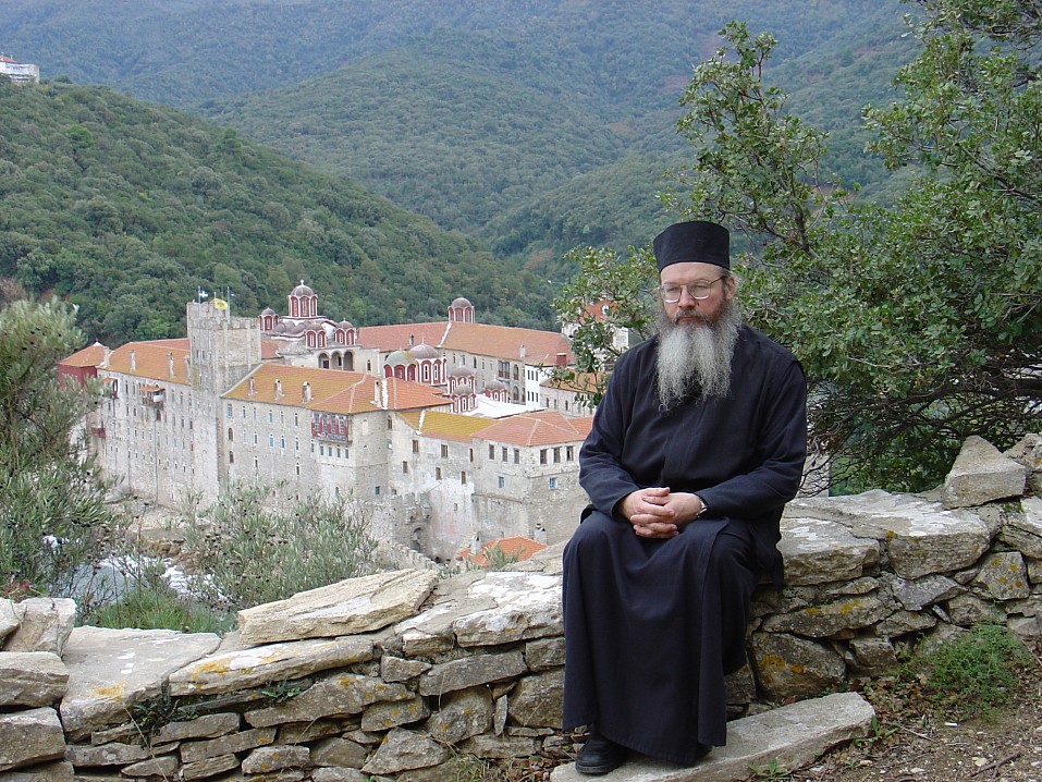 Афон. Монастырь Эсфигмен. Вид от келии, где подвизался прп. Антоний Киево-Печерский.