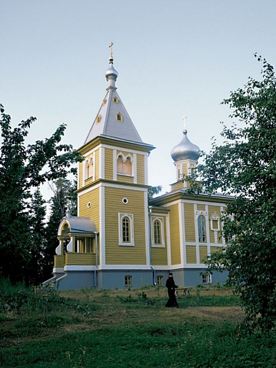 Церковь после реставрации. 2002 г.