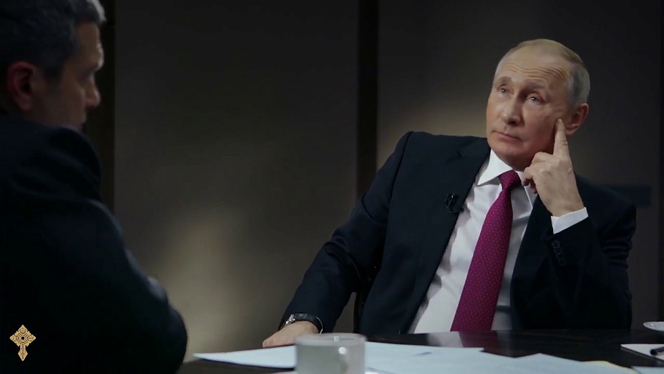 "Россия напрямую управляется Господом Богом".