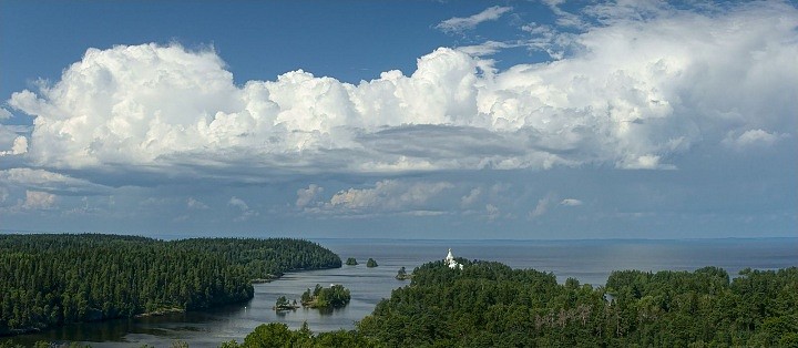 Над Вечным Покоем