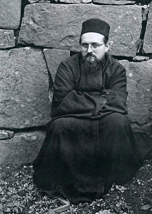 Агроном монах Алексий (Елисеев), 1999 год