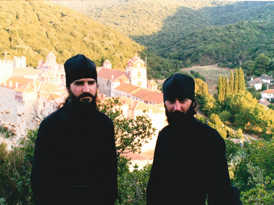 С отцом Наумом в одной из паломнических поездок на Афон