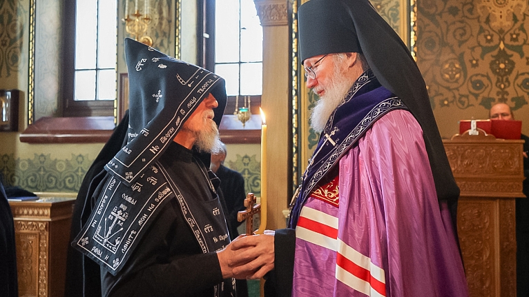 Монашество – таинство всей жизни: постриг в схиму