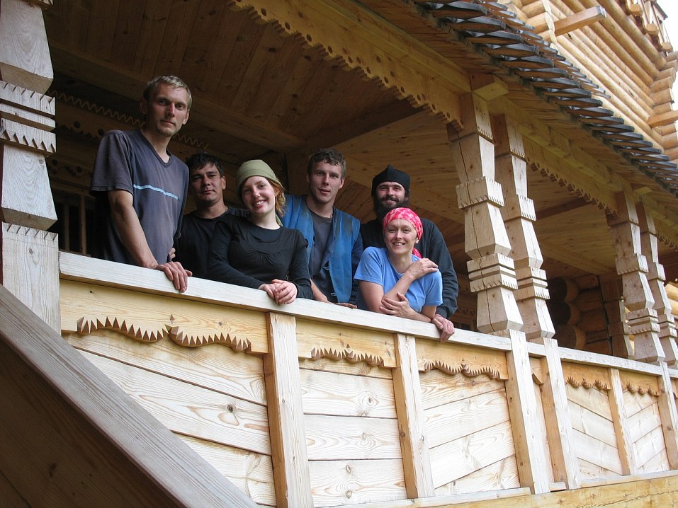 На Ильинском скиту с волонтёрами.