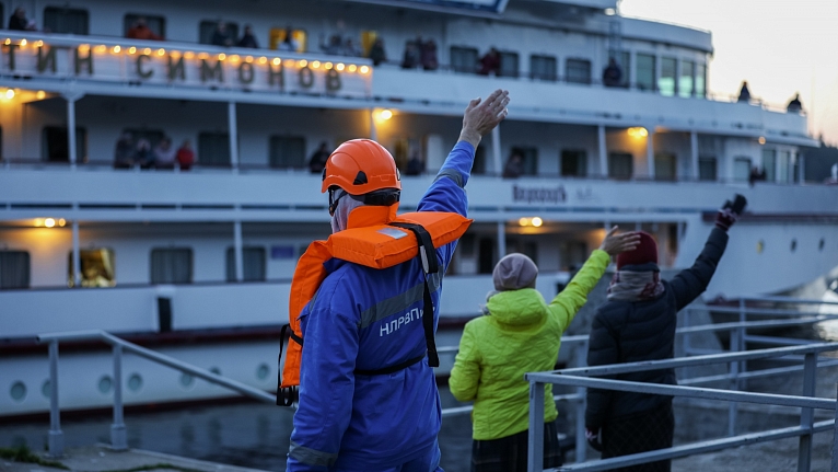 Окончание навигации круизного флота