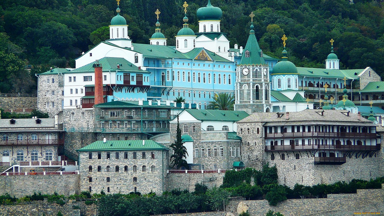 Русский Свято-Пантелеимонов монастырь на Афоне