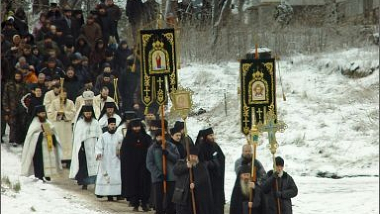 Жизнь обители