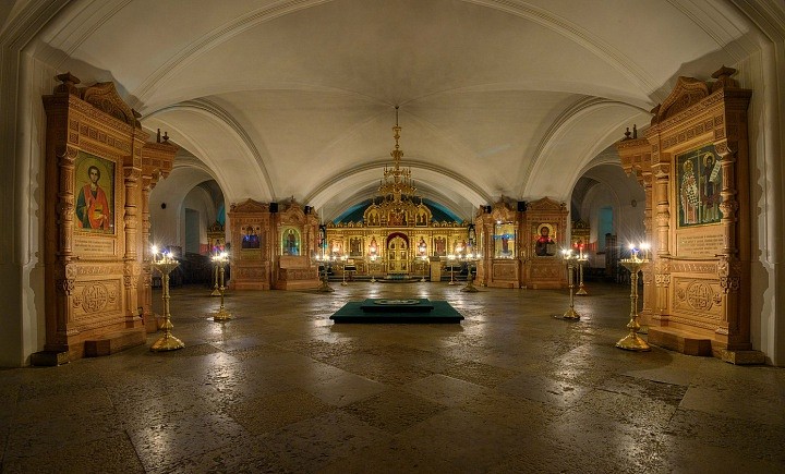 Спасо-Преображенский собор. Храм в честь преподобных Сергия и Германа, Валаамских чудотворцев
