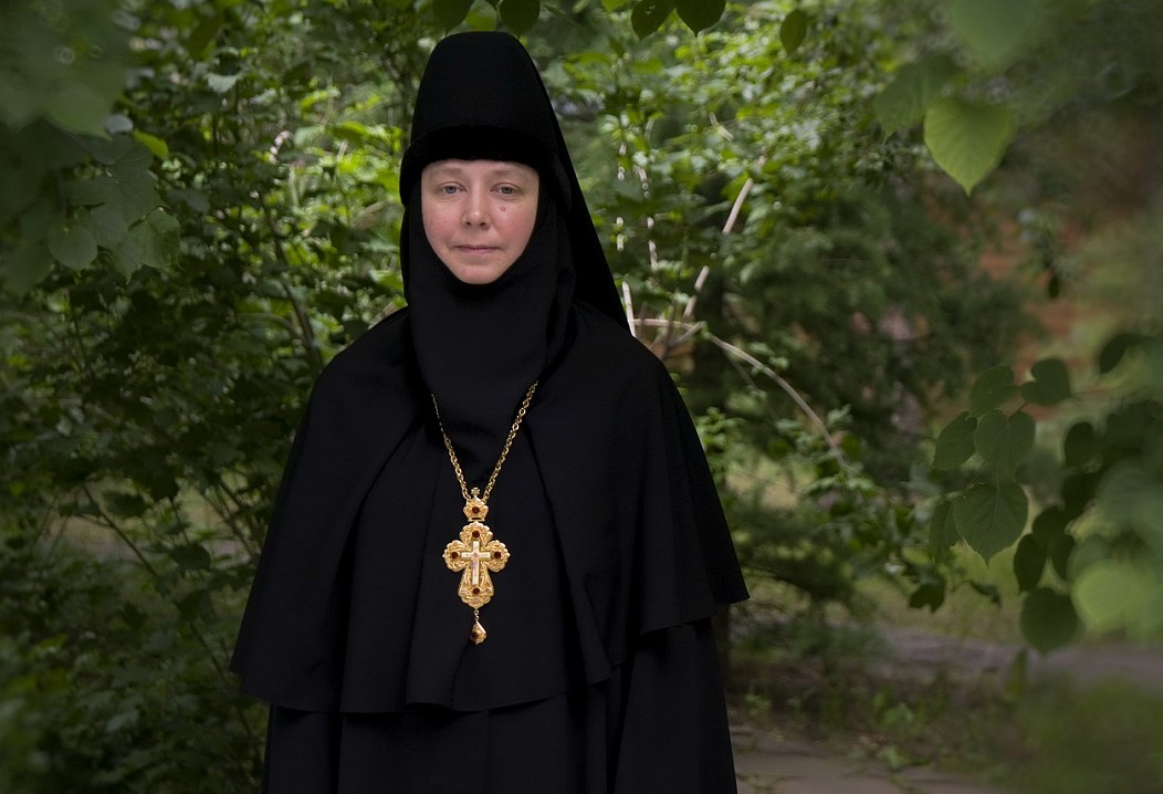 Игуменья Домника (Коробейникова) - автор исследования о рясофорном иноческом постриге