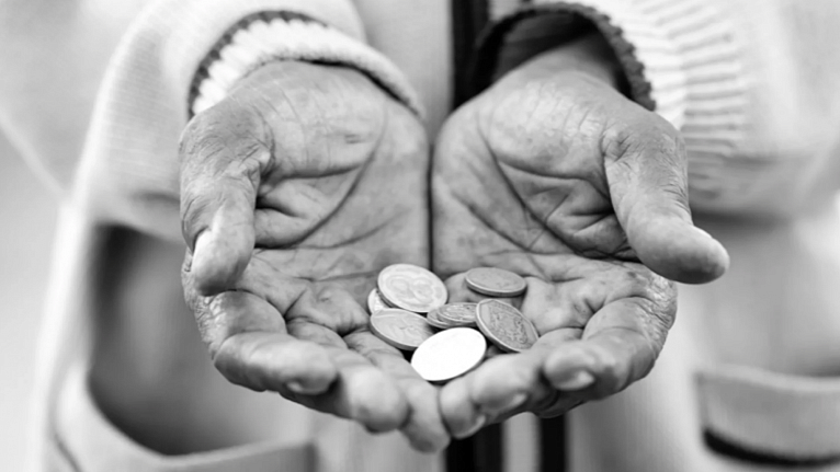 Всем ли просящим подавать милостыню?