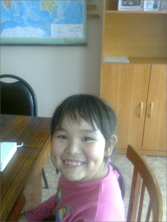 Неунывающая девочка Вера