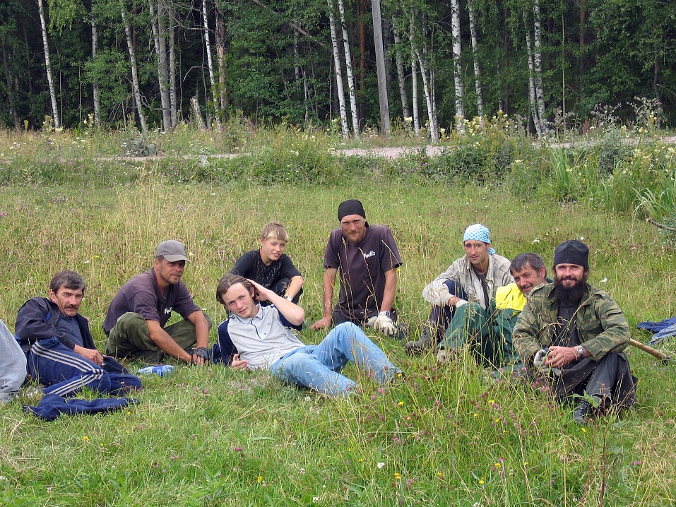 Среди своих. Июль 2006 года