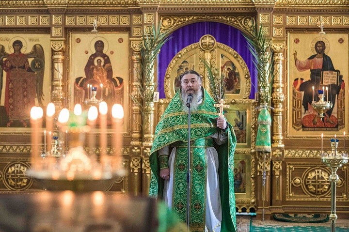 В прошедшие выходные на Валааме вспоминали евангельские события – воскрешение Господом Иисусом Христом умершего Лазаря и Вход Господень в Иерусалим (Вербное воскресенье). Позади сорок дней Великого поста, начинается Страстная седмица.