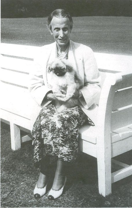 Шведская королева Луиза Баттенбергская, дочь сестры Государыни Александры Фёдоровны.