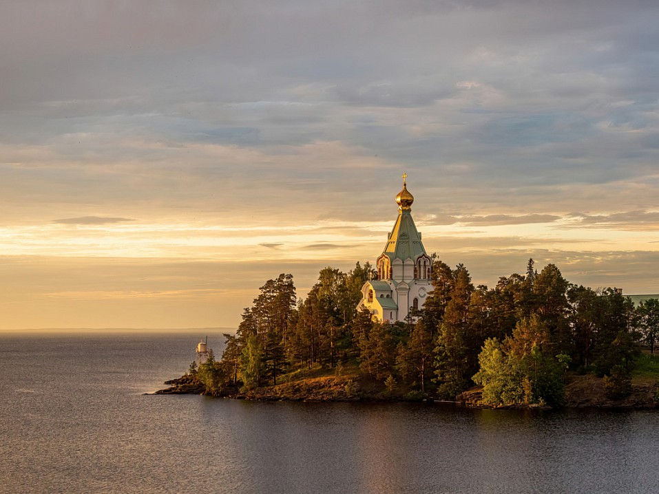Духовный маяк, Павел Козионов
