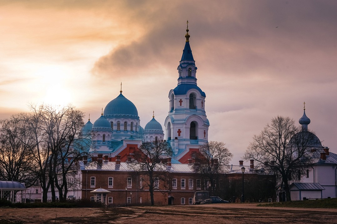 Вид на собор монастыря, Сергей Семенов