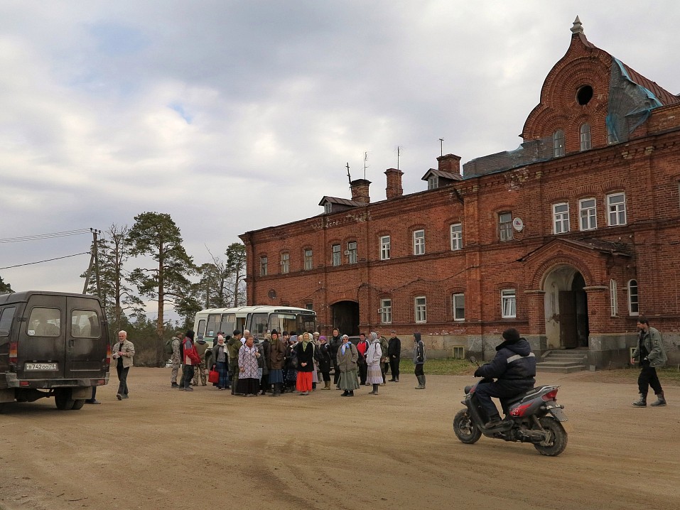 Утром на развод, май 2017 года