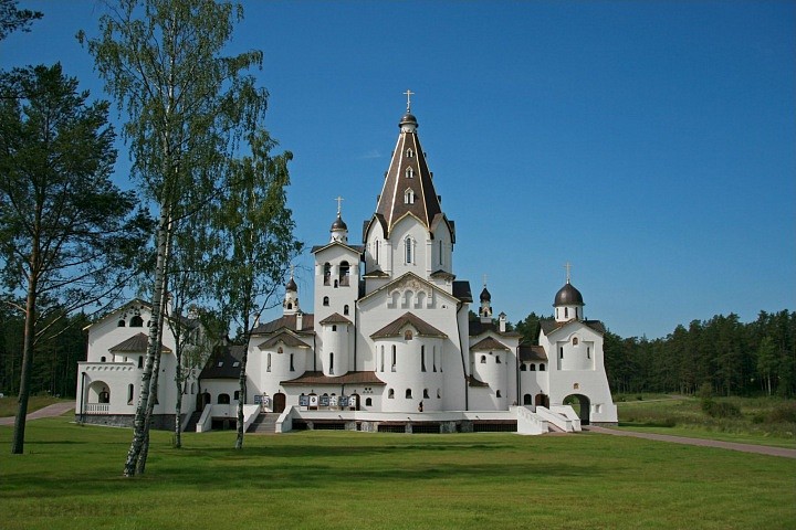 Храм Владимирского скита.