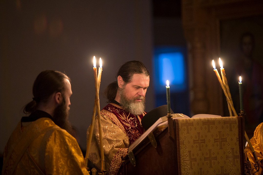 В вечности осуществляется высшая Божественная справедливость. И когда мы пытаемся оценивать прошлое, выносить свой суд, в том числе о событиях столетней давности, мы должны помнить, что всякое человеческое суждение условно.