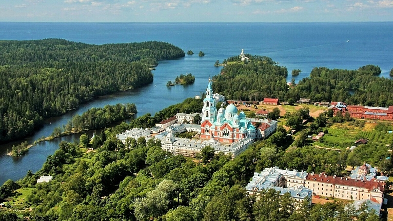 Из Петербурга на Валаам