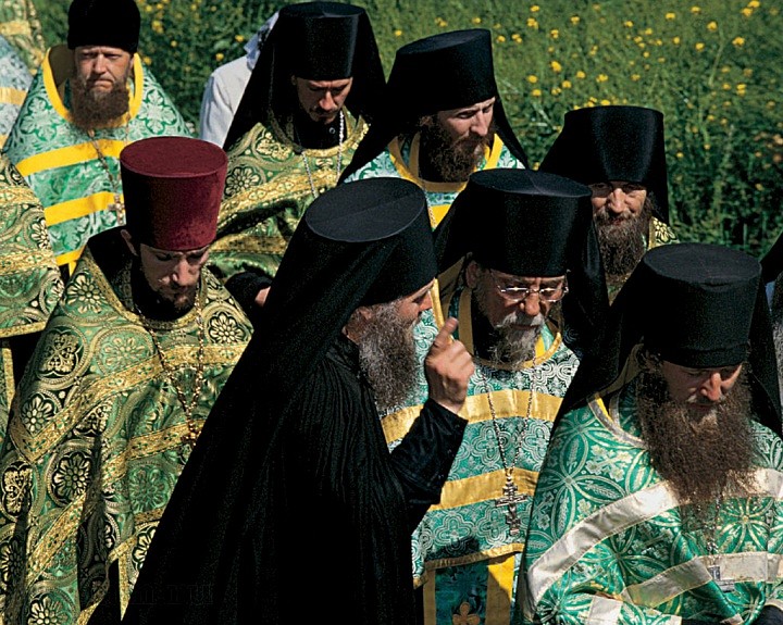 Отец благочинный. 2002 г.