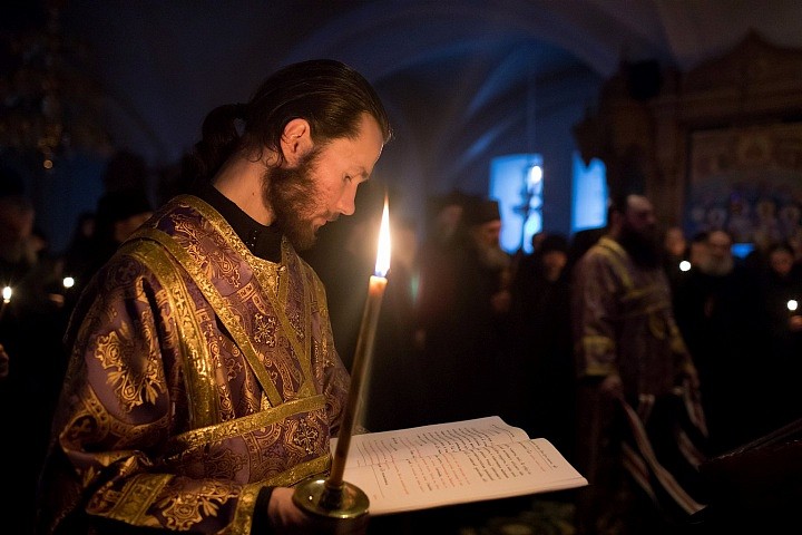 Святой Феодор Студит сравнивает принятие схимы с крещением и утверждает, что “схима одна”, а её степени только констатируют духовное возрастание внутри монашеского пути.