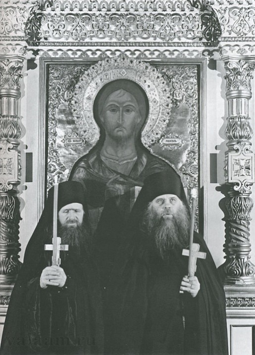 Постриг в мантию (монахи Арефа и Валерий)