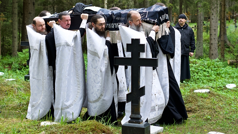 Прощание с иеросхимонахом Силуаном (Сухаревским)