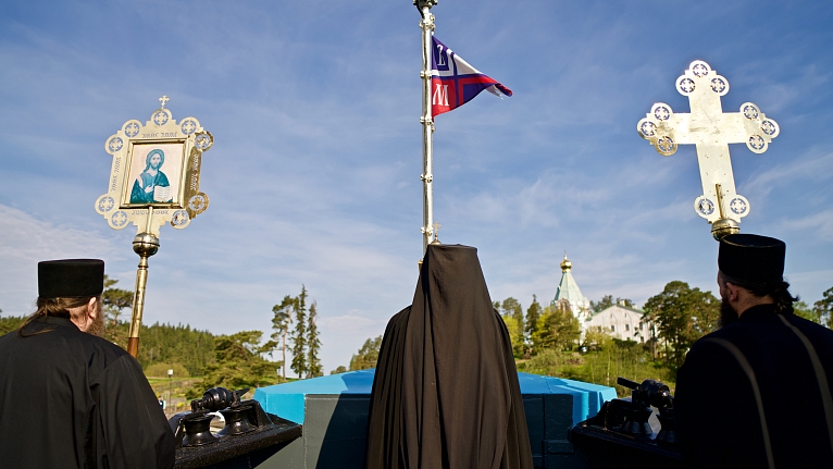 Крестный ход «по водам» и открытие паломнического сезона